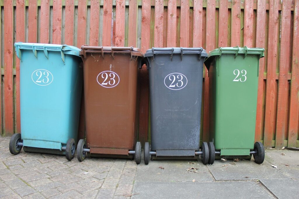 Wheelie bins | Woodford Recycling